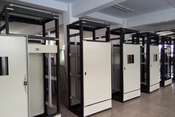 群英乡配电柜-3683厂家配电柜检修需要注意的